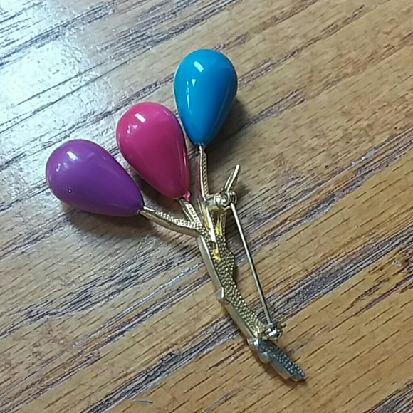 Vintage Balloons Brooch - Picture 2 of 2